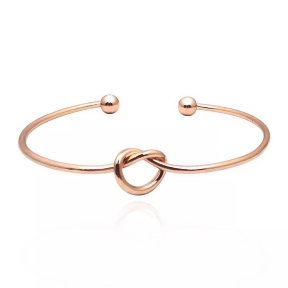 3/$30 ❤️ Knot Bangle - Picture 5 of 6